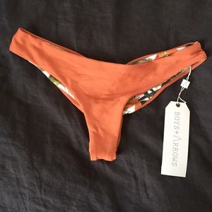 Boys & Arrows NWT Clairee The Criminal